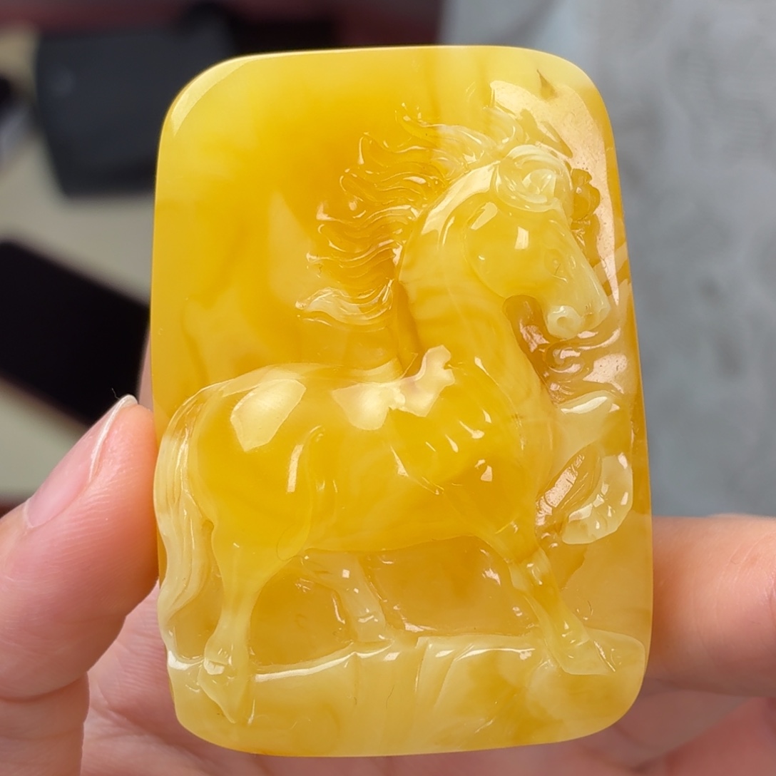 蜜蜡未镶嵌吊坠(不含链)满蜡马牌