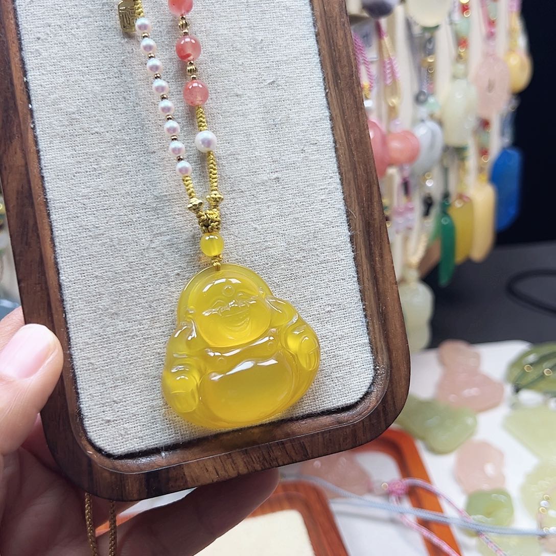 玛瑙/玉髓颈饰合金赵*呀