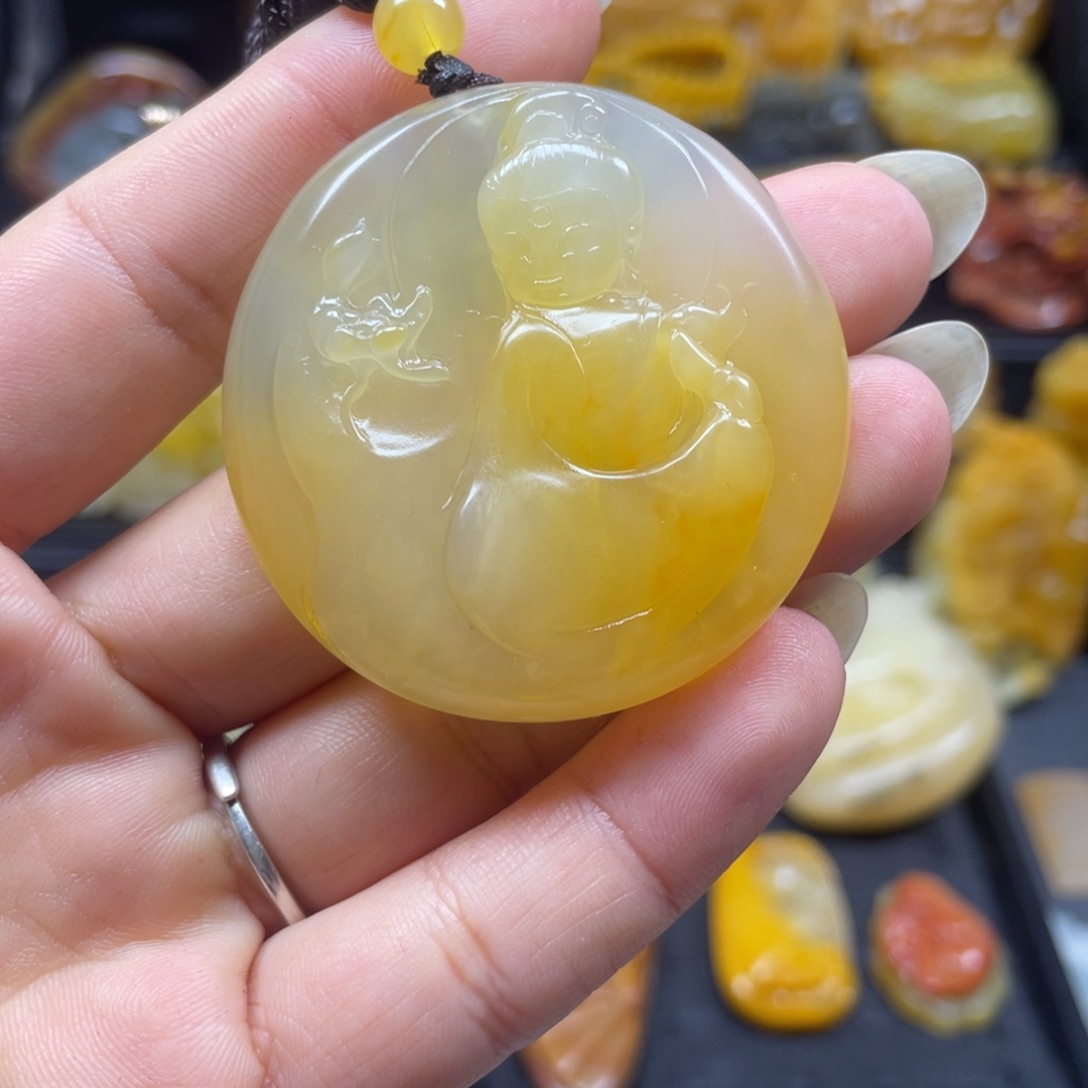 石英质玉（黄龙玉）未镶嵌吊坠(不含链)