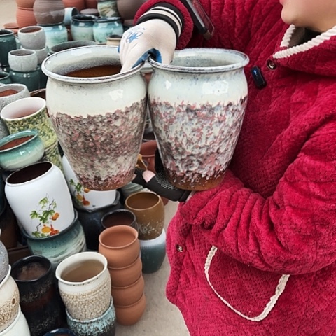 口17高23瑕疵盆子。