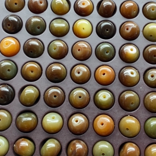 白玉菩提吊坠微瑕12.4敦煌苹果110