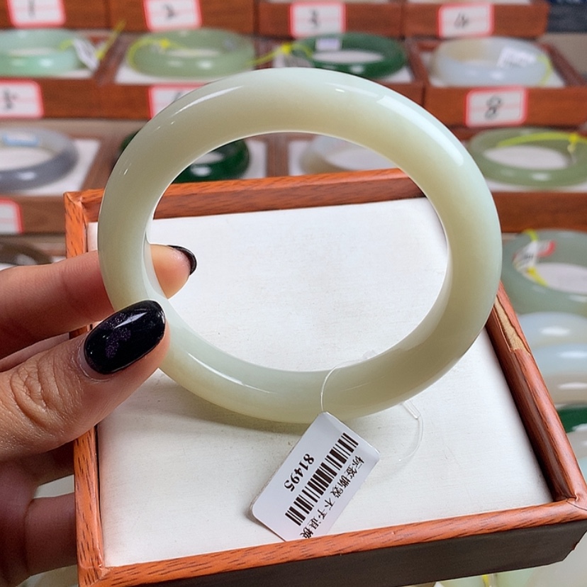 【闪购商品】和田玉未镶嵌手镯58