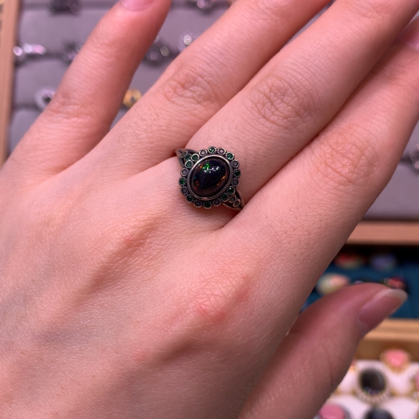 【闪购商品】欧泊戒指款式银S925镶嵌是***！