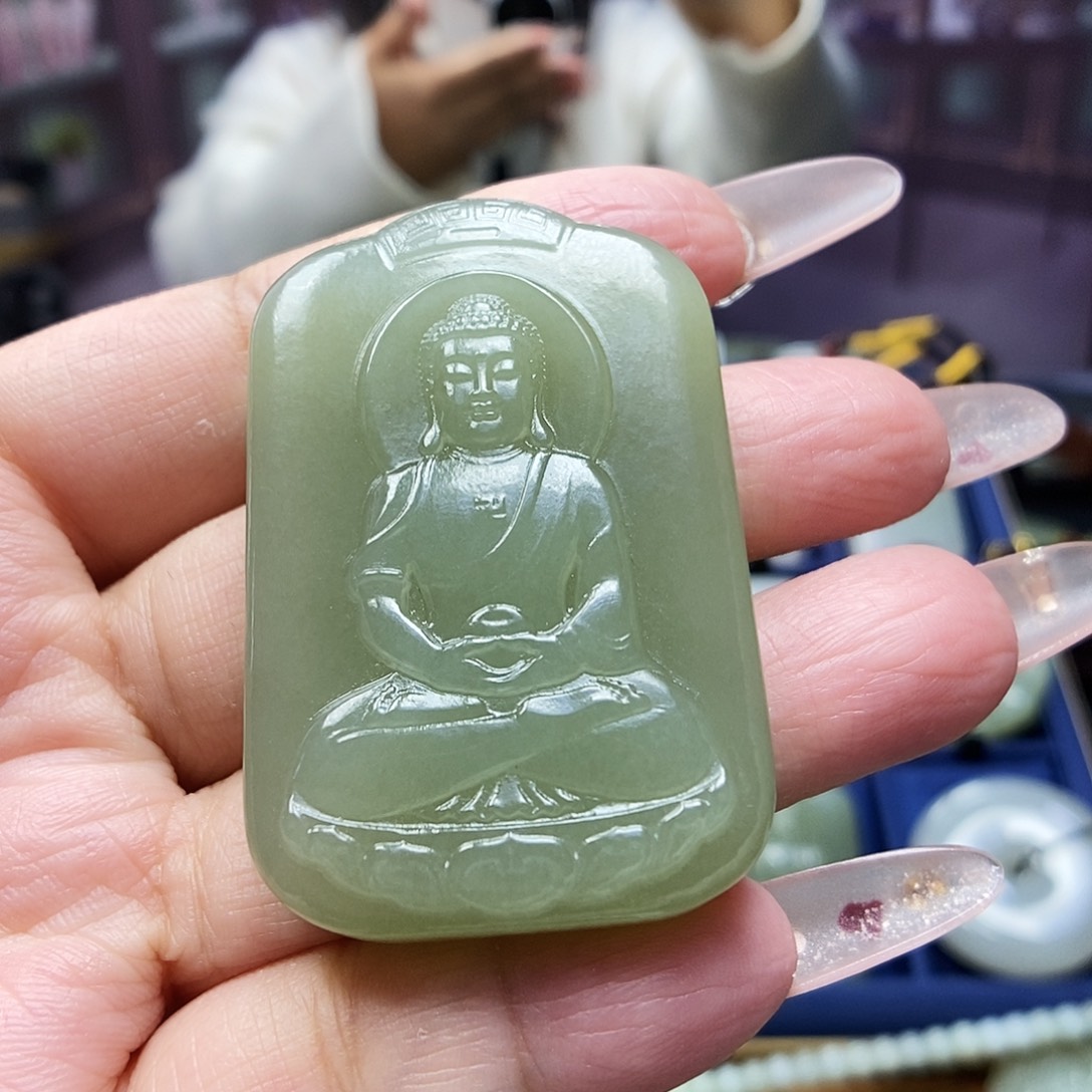 和田玉颈饰未镶嵌合****纺