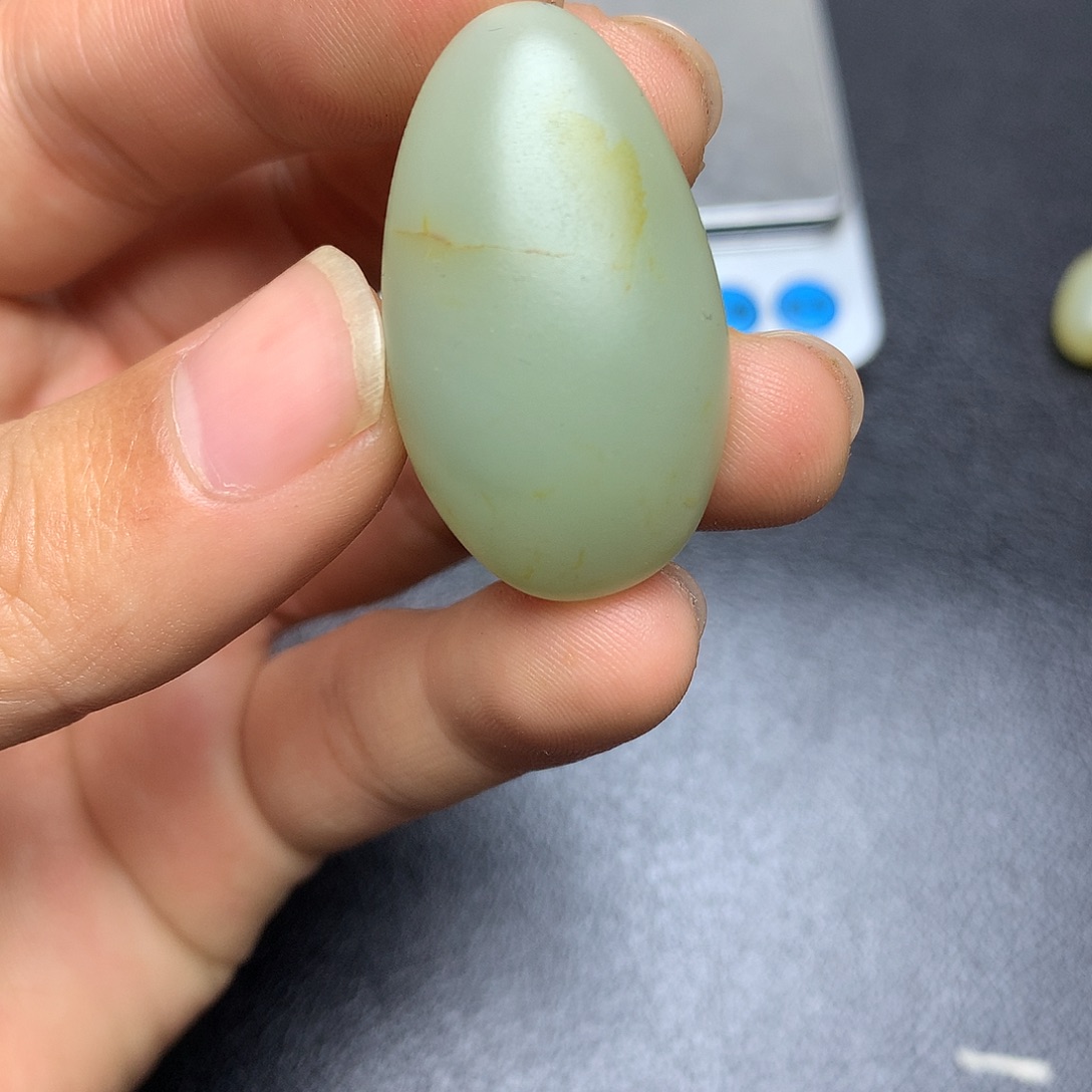 满***号和田玉未镶嵌挂件