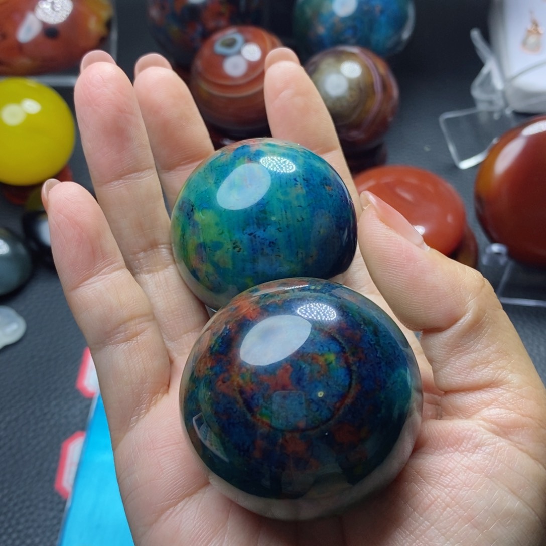 玛瑙/玉髓颈饰未镶嵌小*凡