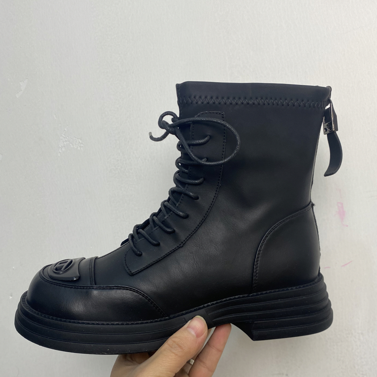 小吴真皮女鞋 牛皮系带马丁靴5535