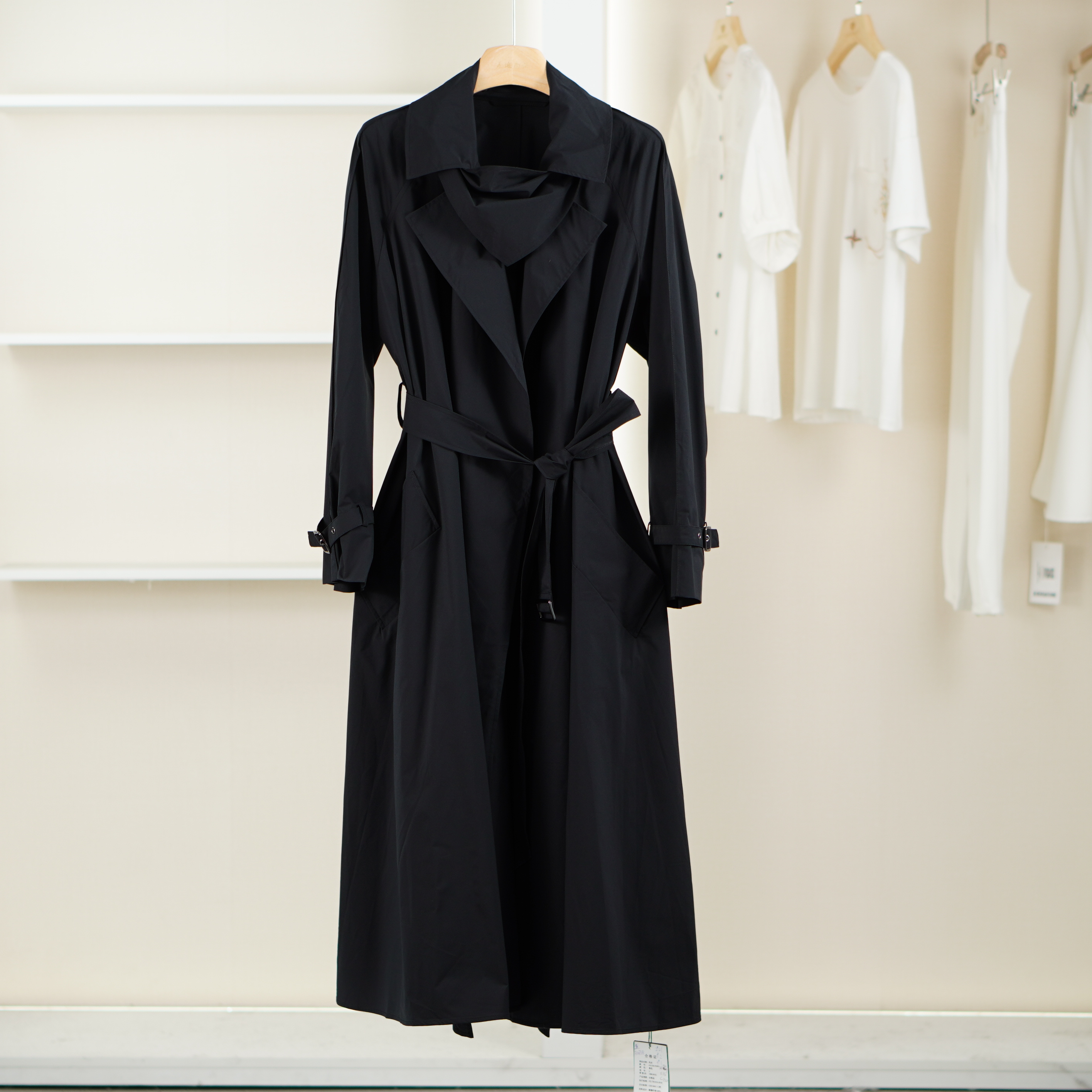 麦迪尚品 一路童行【曼DS】3100758 春季气质长款风衣品牌女装