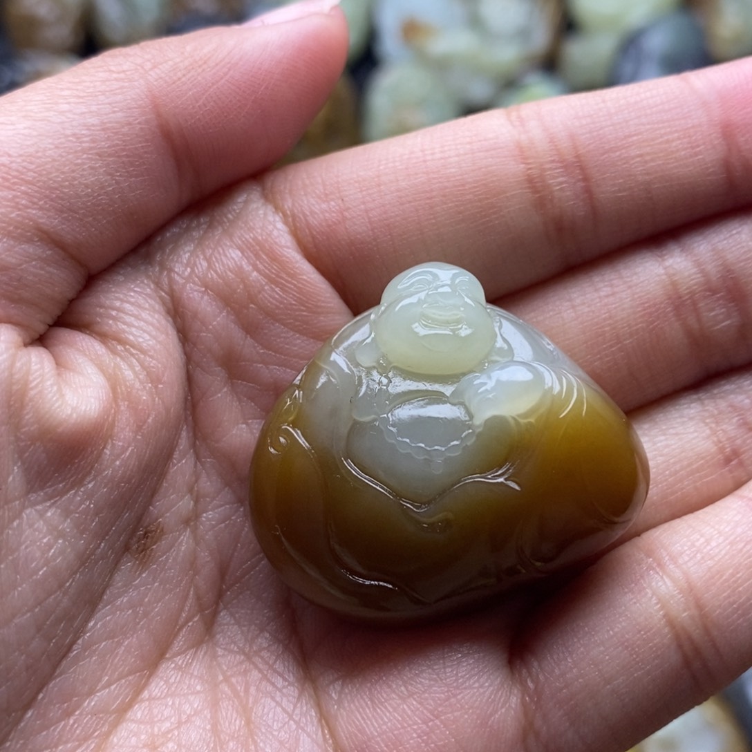 吊坠(不含链)未镶嵌和田玉（糖玉）