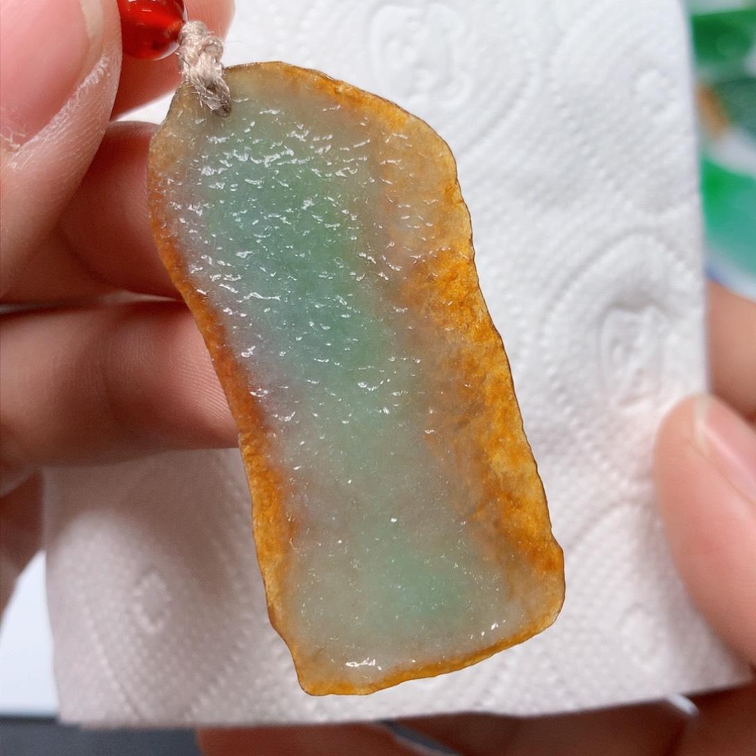 【闪购商品】翡翠吊坠(不含链)未镶嵌