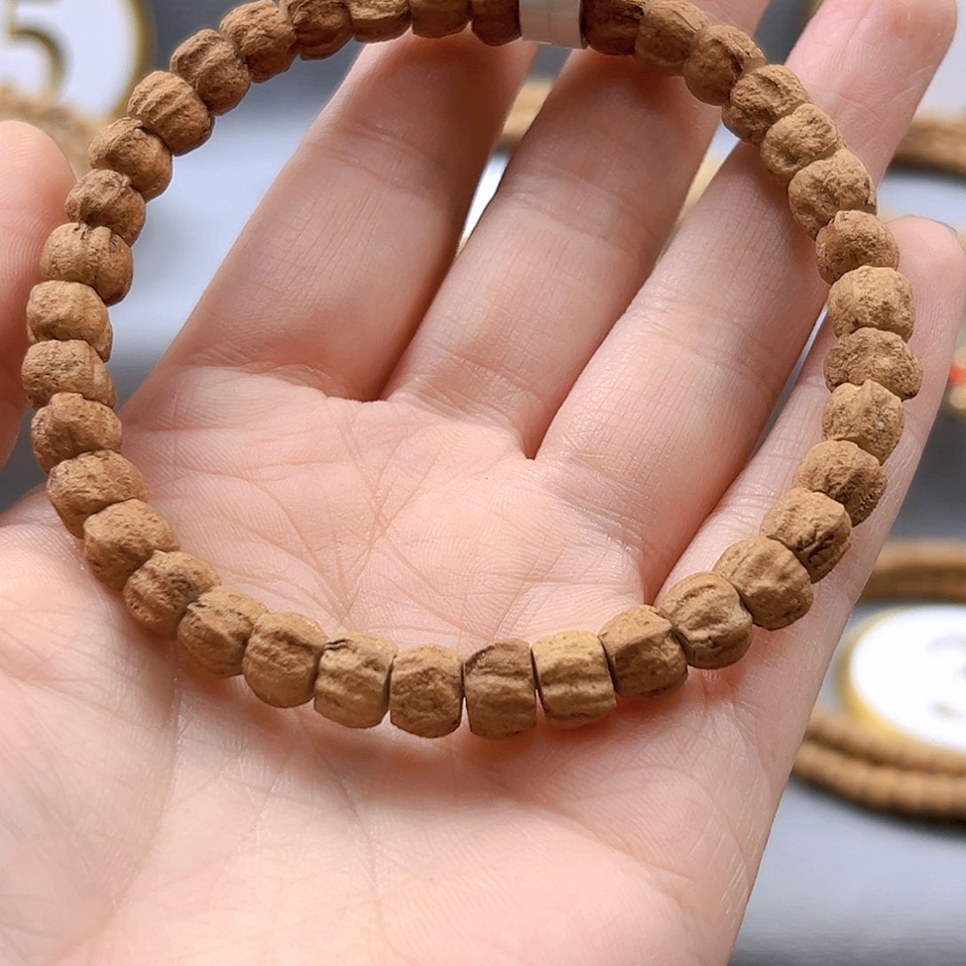 柏香籽/百香籽手串闹