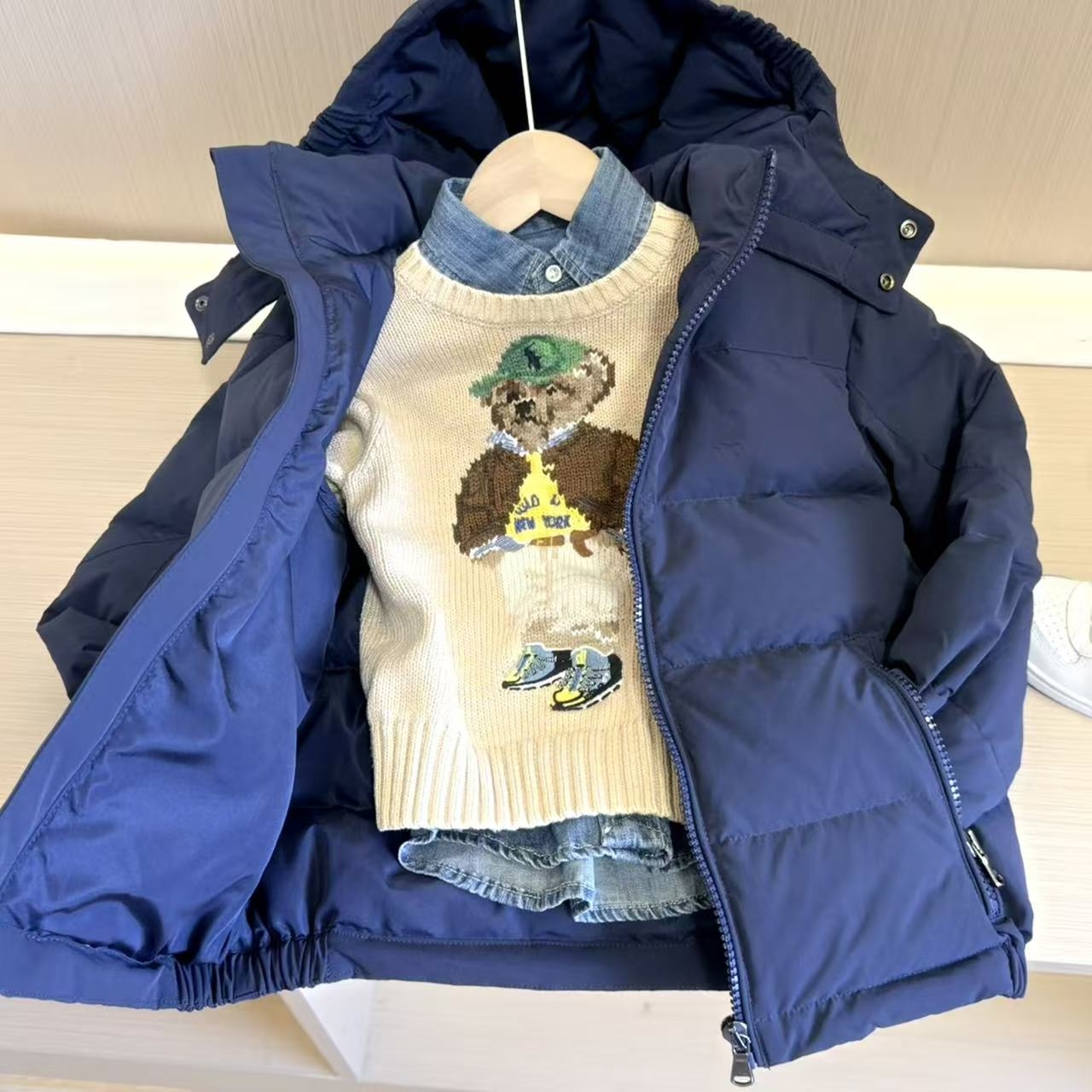 儿童中大童经典款羽绒服  