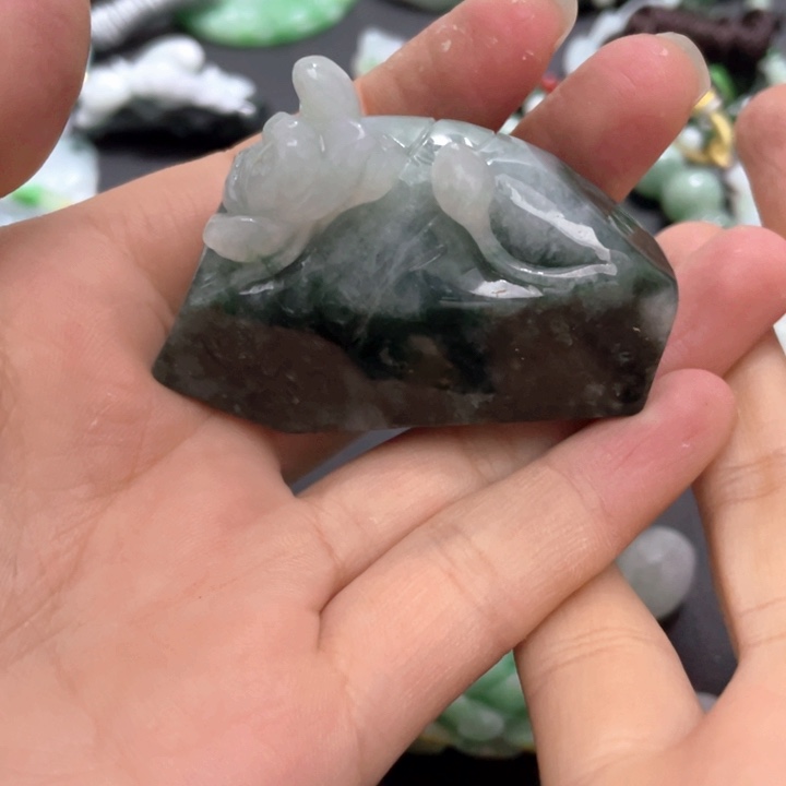 【闪购商品】翡翠颈饰未镶嵌天然翡翠