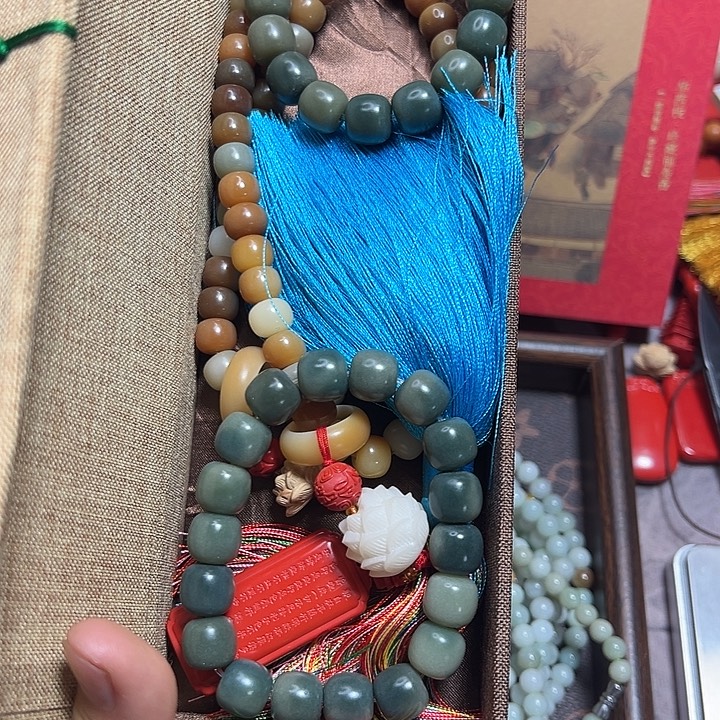 天然辰砂菩提车挂，手串