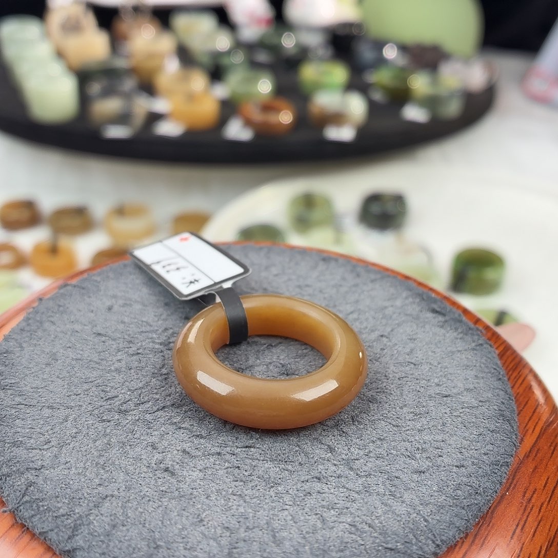 和田玉未镶嵌戒指b68糖泥鳅背17.5