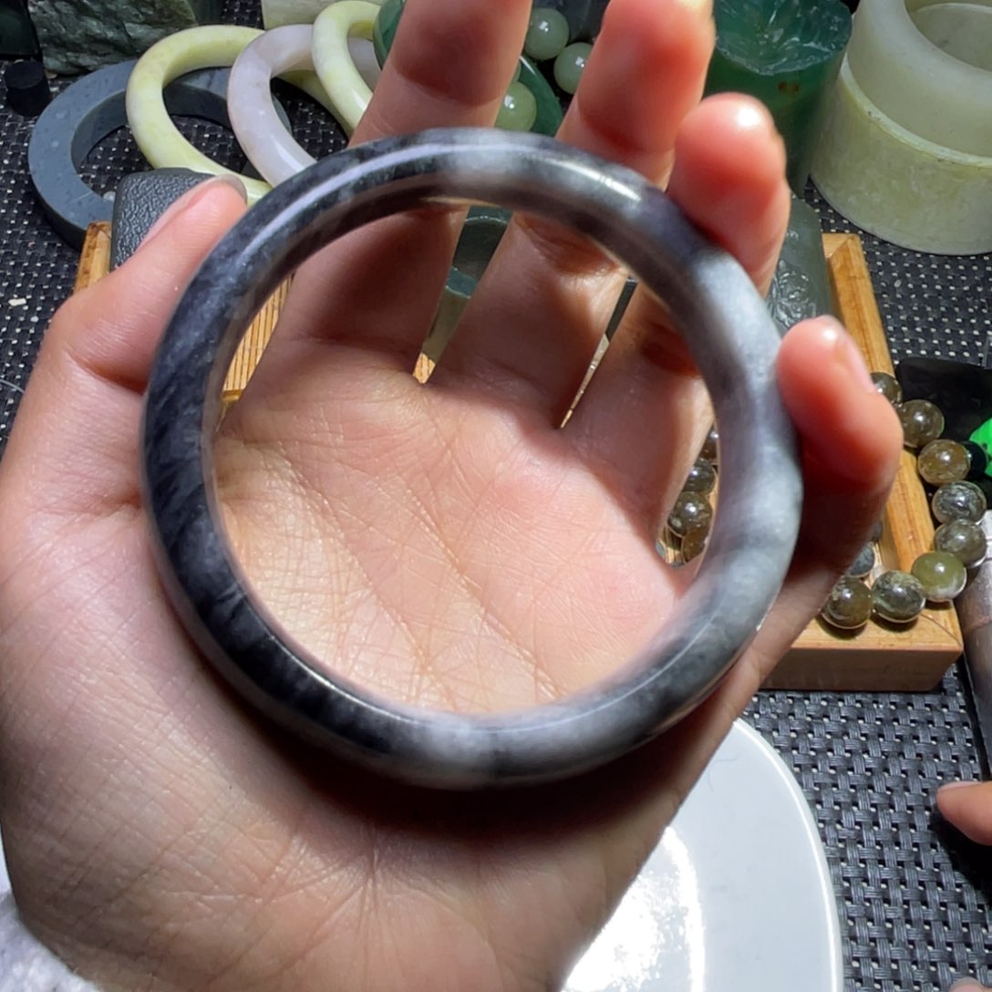未镶嵌和田玉珠宝半成品