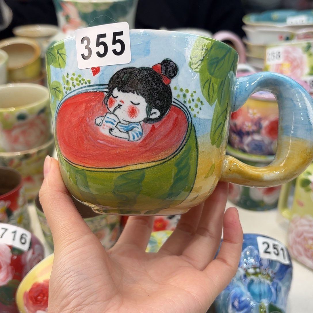 瓷片兔兔好可爱啊我