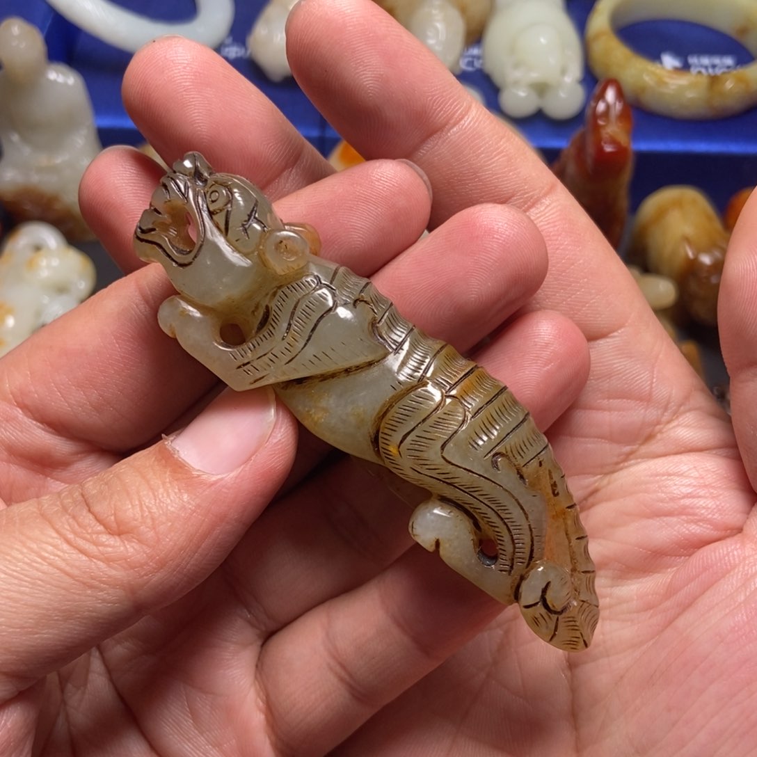 和田玉挂件未镶嵌