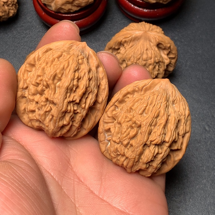 文玩核桃把件40虎头600