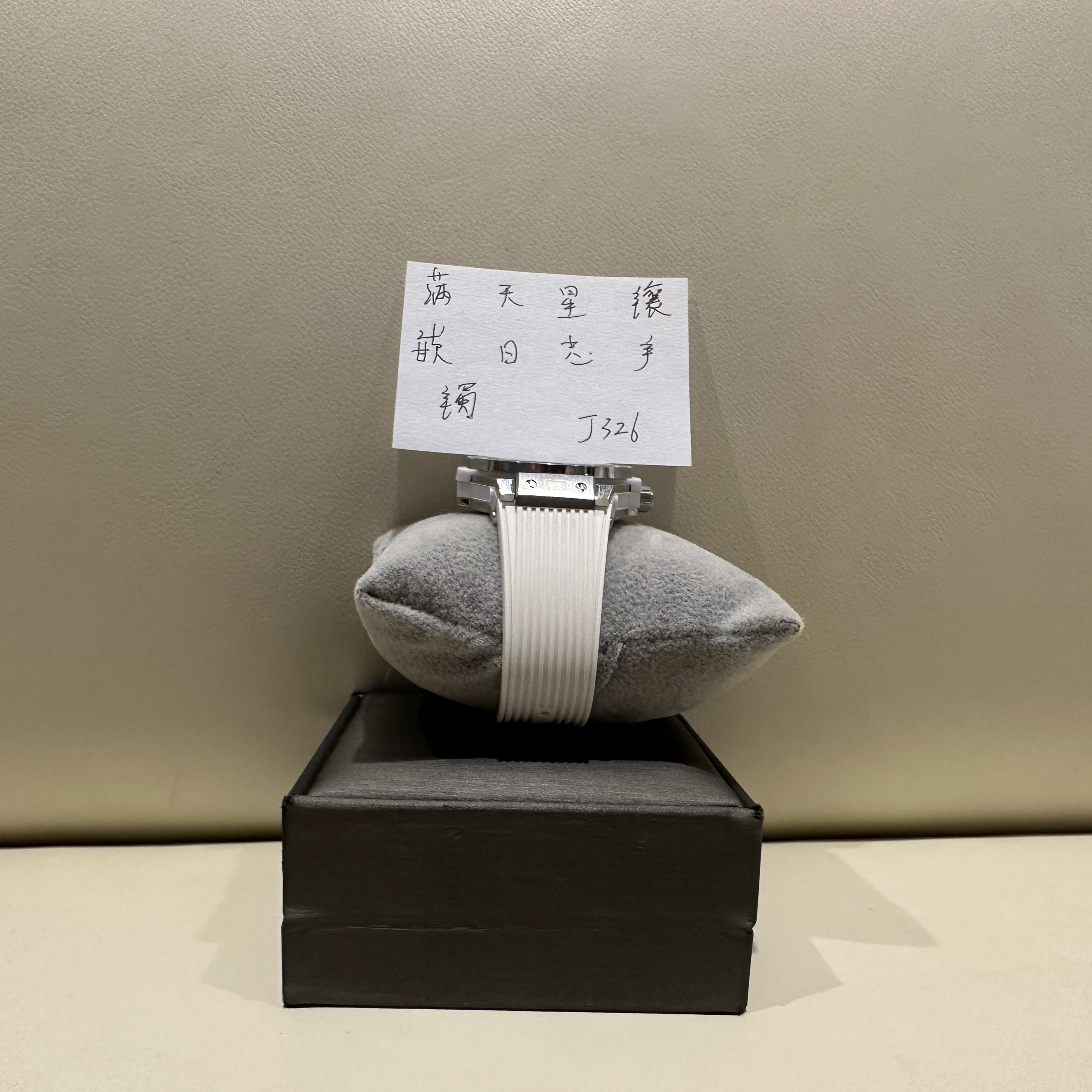 钛钢合成锆石手镯 银白满天星镶嵌日志手镯   ZF-J326