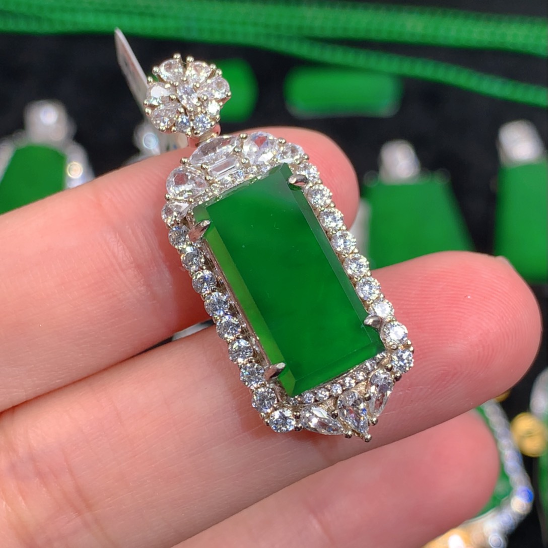 翡翠吊坠(不含链)银S925镶嵌