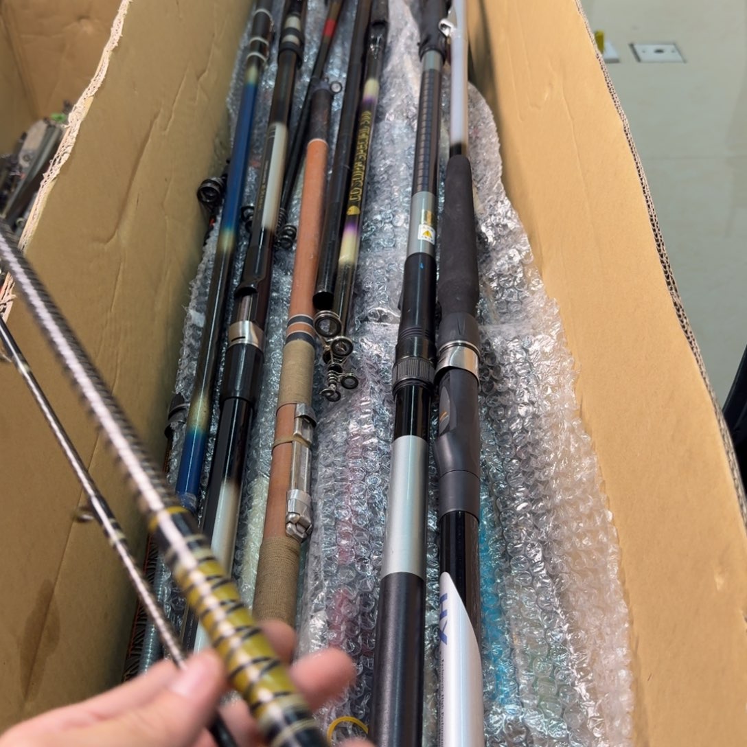 钓鱼竿孤品微瑕疵