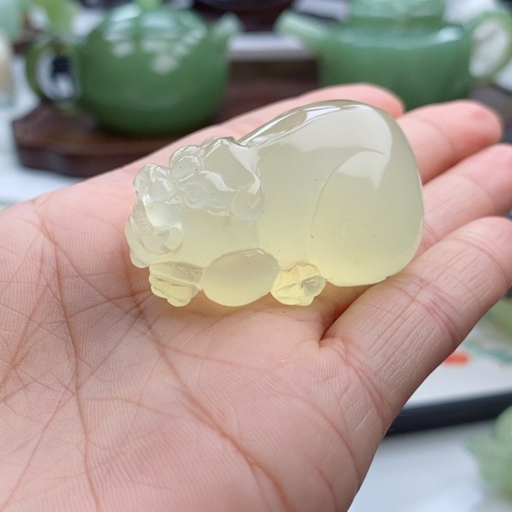 岫玉四大名玉挂件未镶嵌