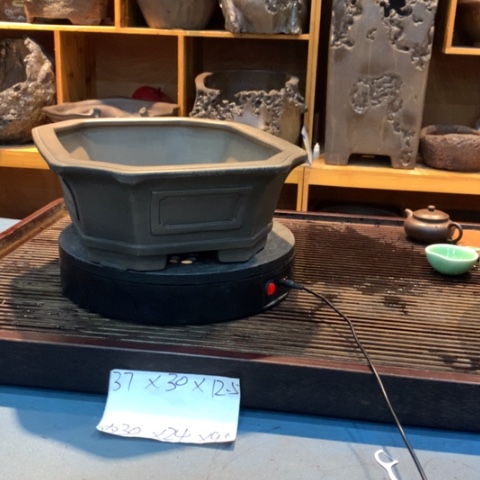 紫砂花盆青灰长方