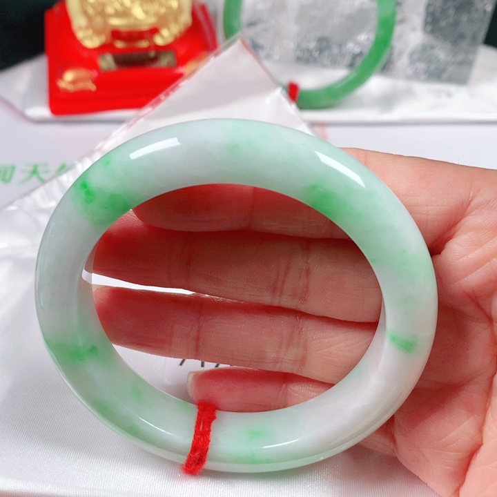 未镶嵌手镯翡翠  编号71767 正圈56+