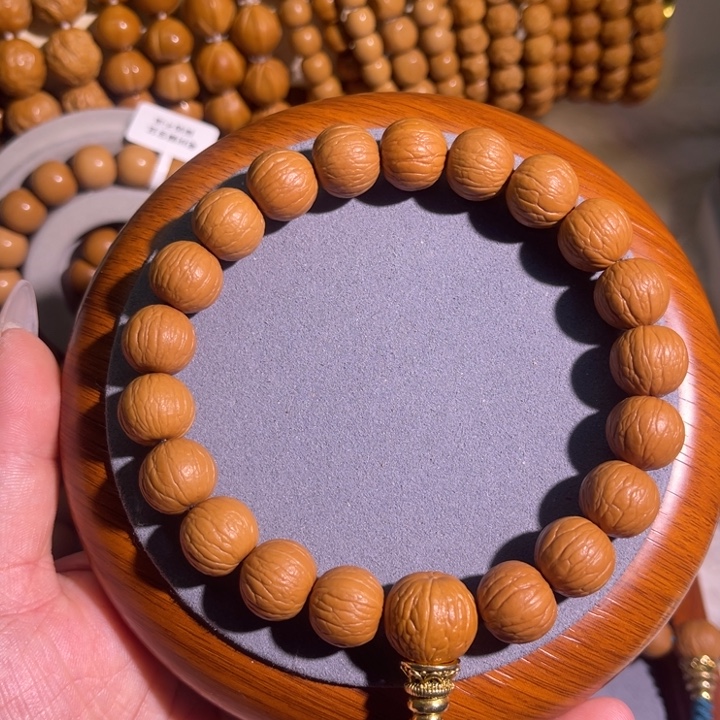 猴头核桃吊坠聚宝盆手持