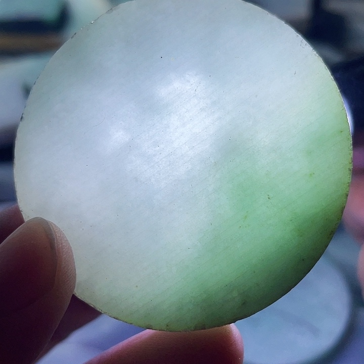 翡翠挂件未镶嵌毛料23