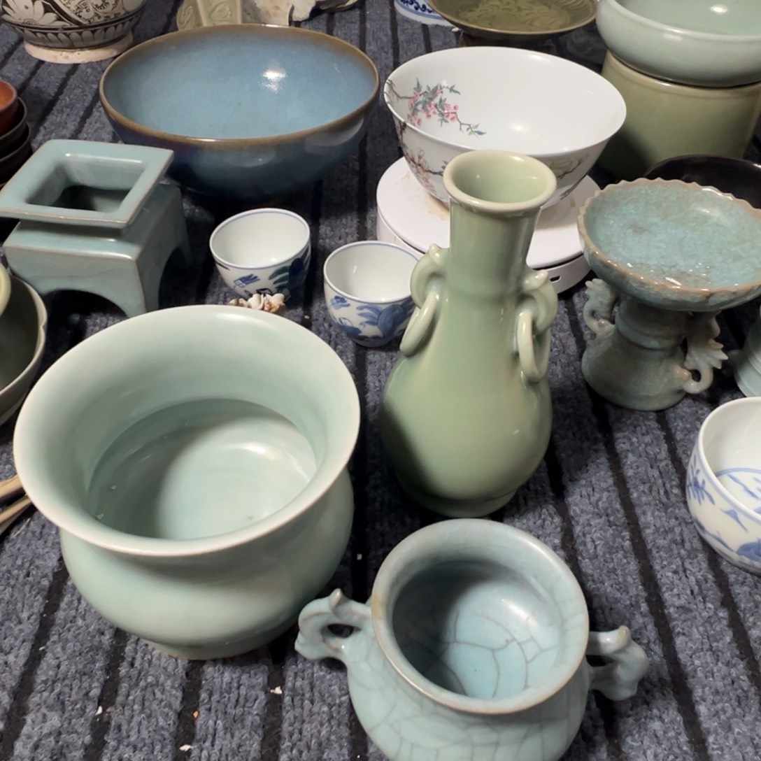 介***然在干嘛我不想跟你们