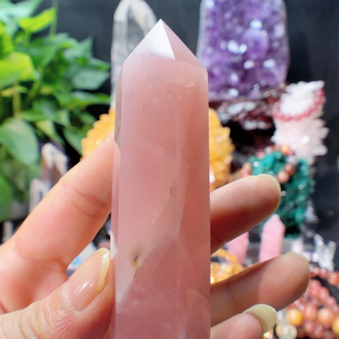 水晶手链未镶嵌天然粉水晶柱