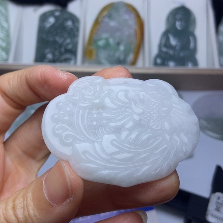 颈饰未镶嵌翡翠翡翠