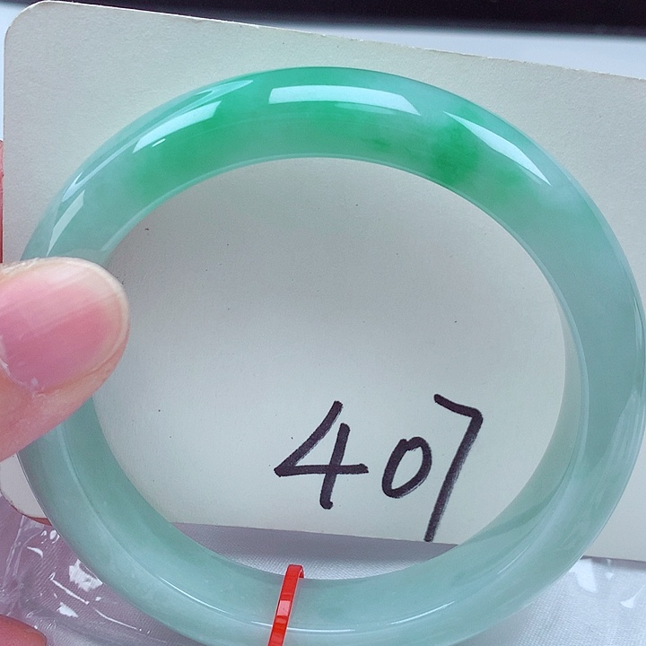 翡翠未镶嵌手镯翡翠