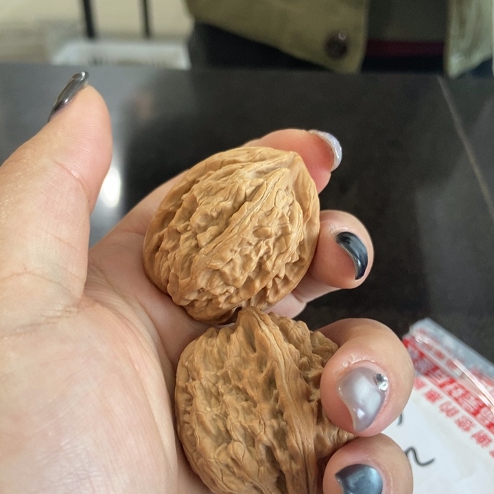 吊坠文玩核桃红锦鲤瑕疵