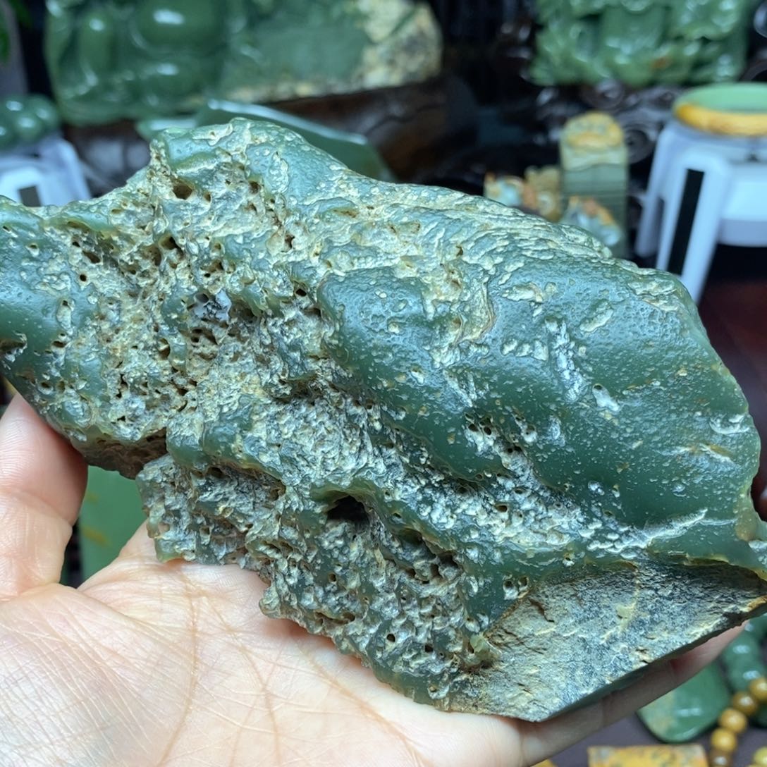 0***2岫岩河磨玉（透闪石质玉）未镶嵌把件