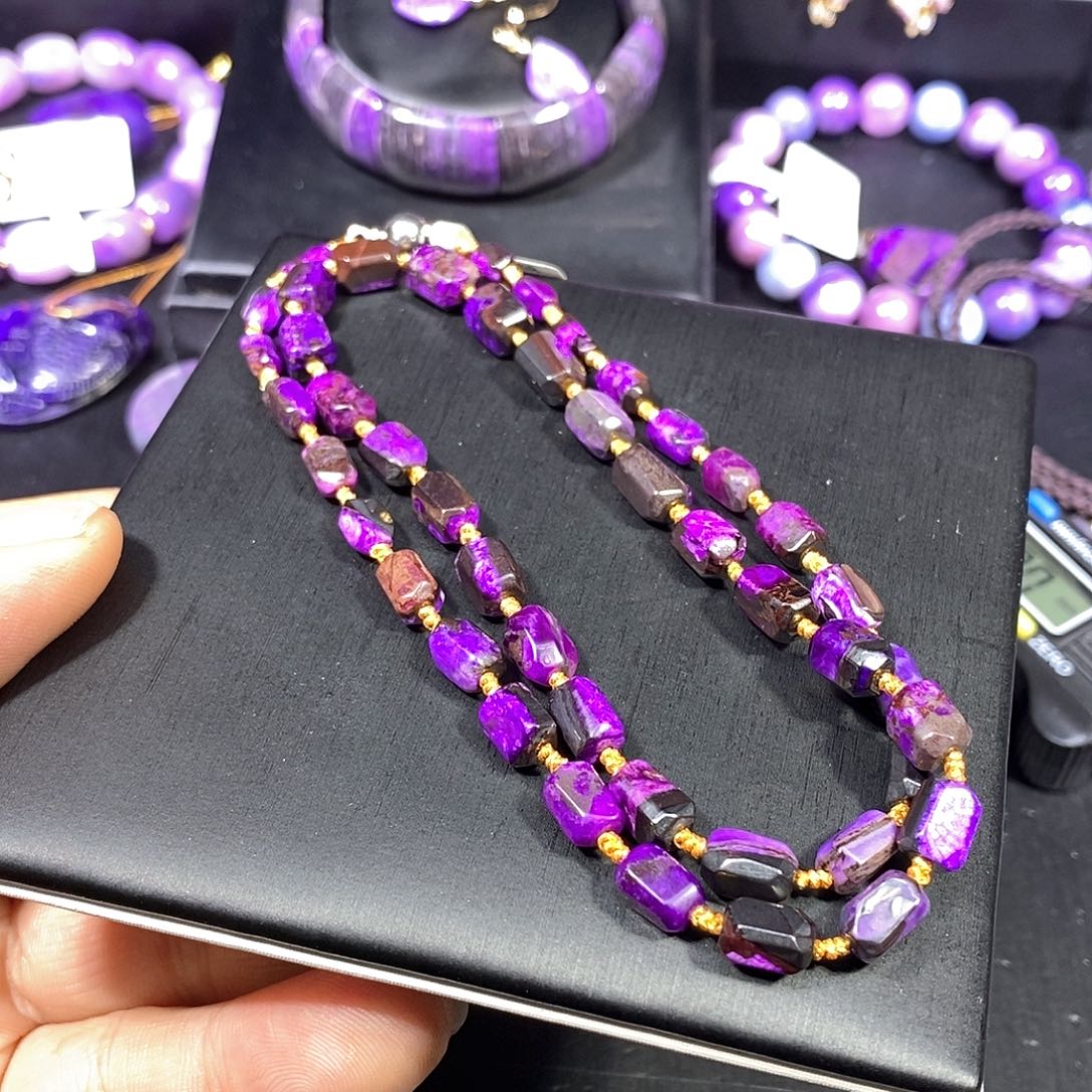 苏纪石（舒俱来）未镶嵌南非舒俱来丝绒钻切项链