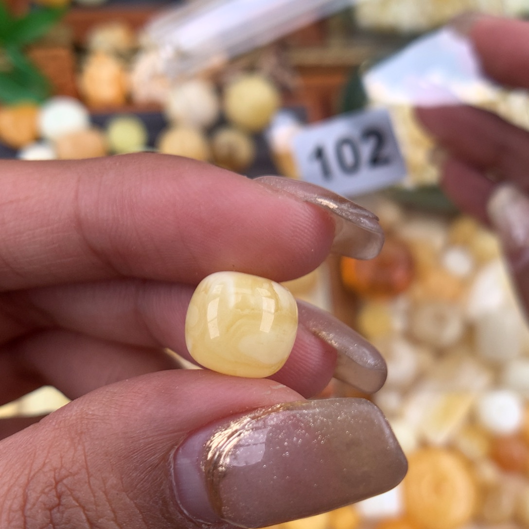 琥珀珠宝奇石未镶嵌11