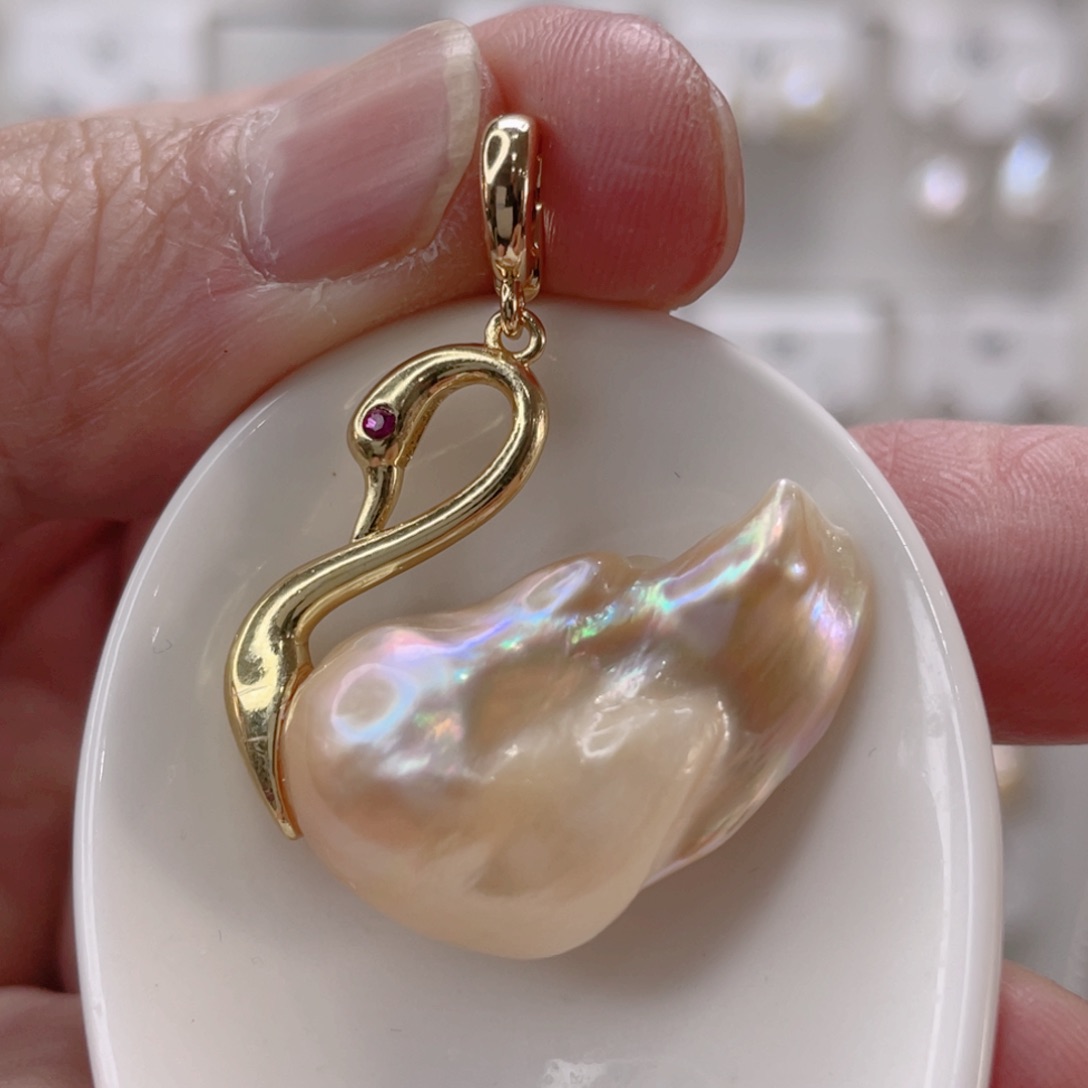 颈饰未镶嵌淡水珍珠