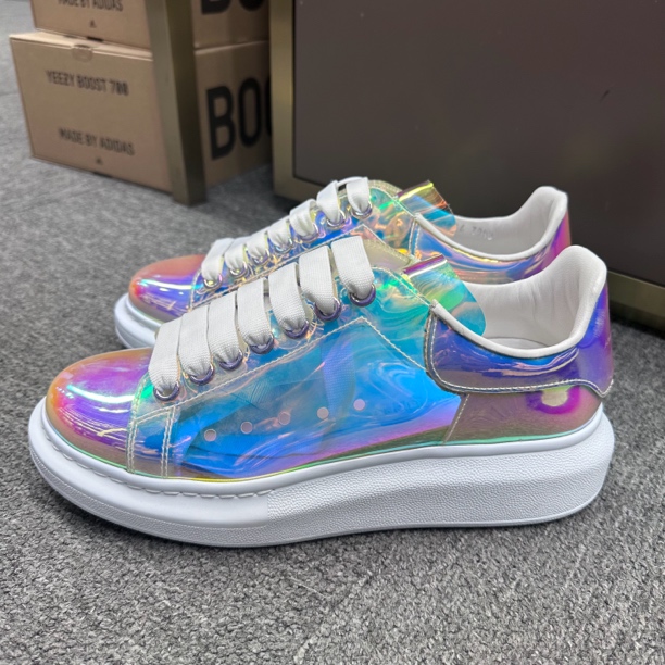 全新未使用 Alexander McQueen/亚历山大·麦昆 39.5码 麦昆 炫彩