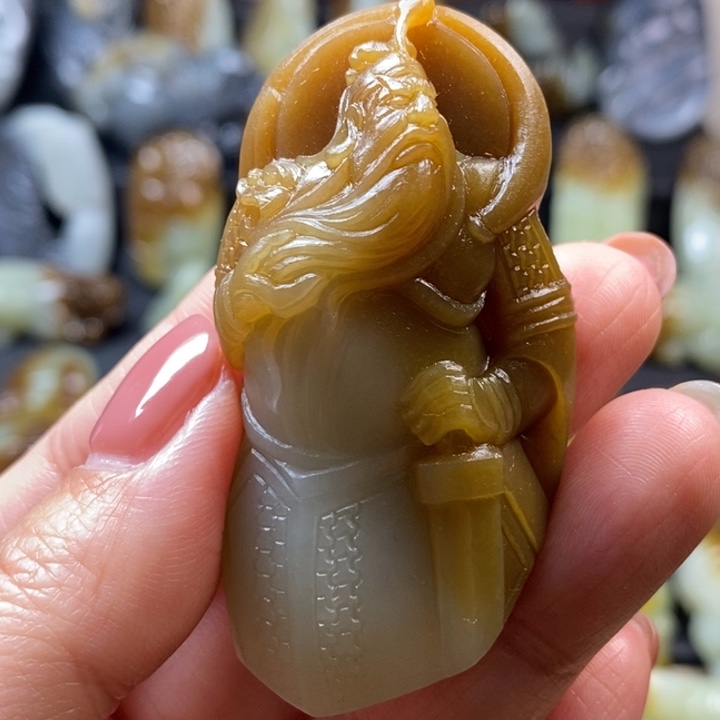 和田玉未镶嵌挂件