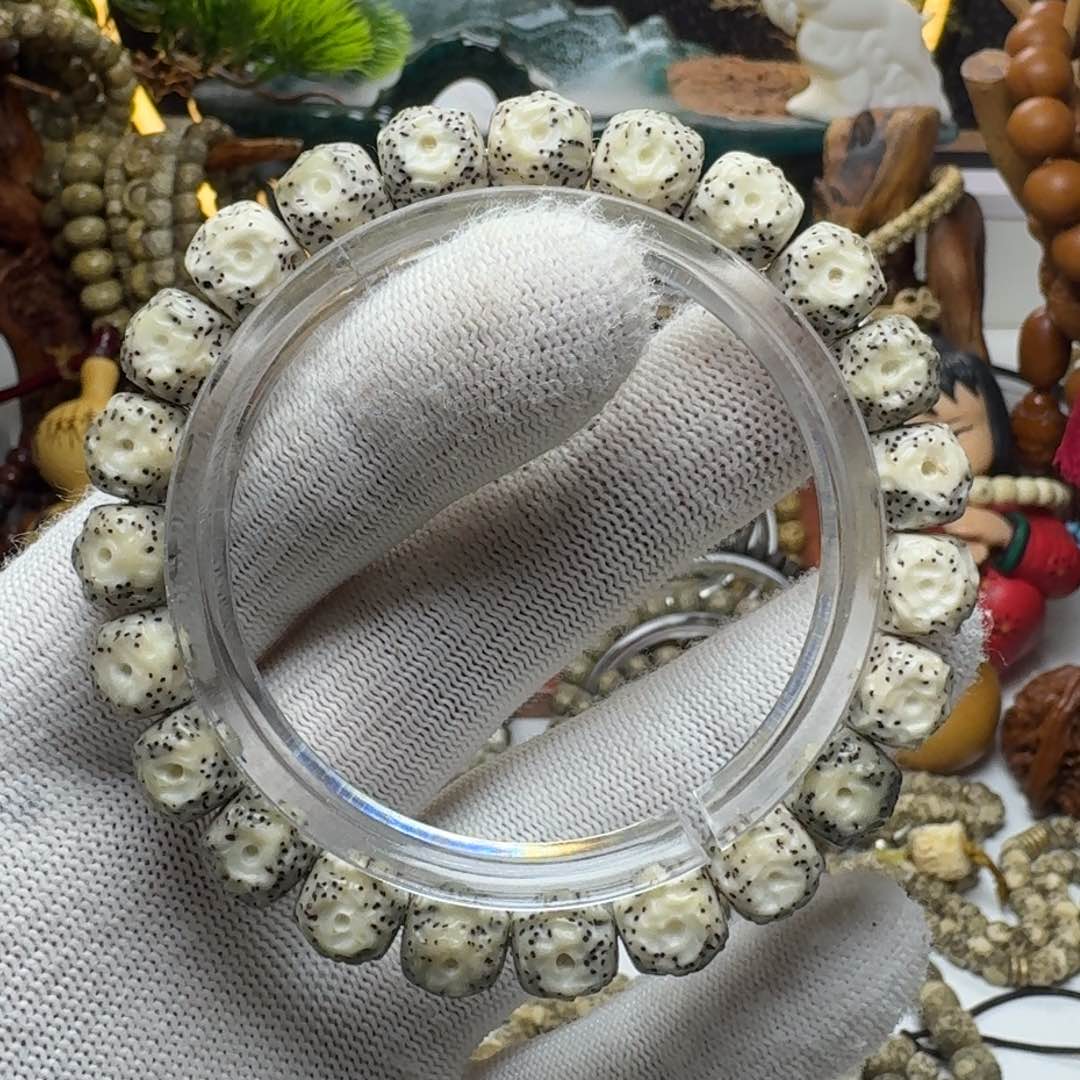 星月菩提手串12号车尺寸10.9石玉千陨单圈