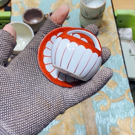 瓷片新年快乐。万事如意