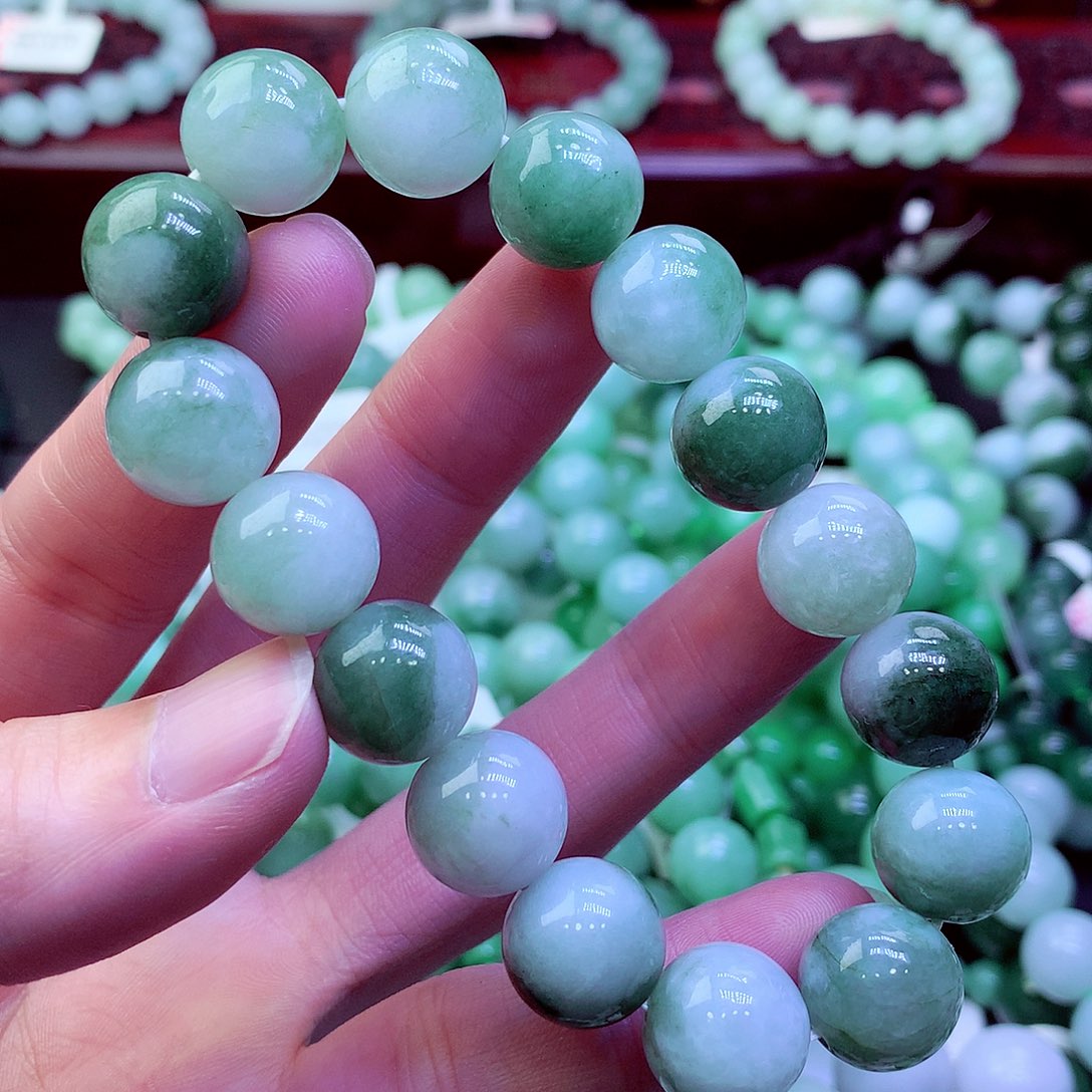 翡翠未镶嵌毛衣链