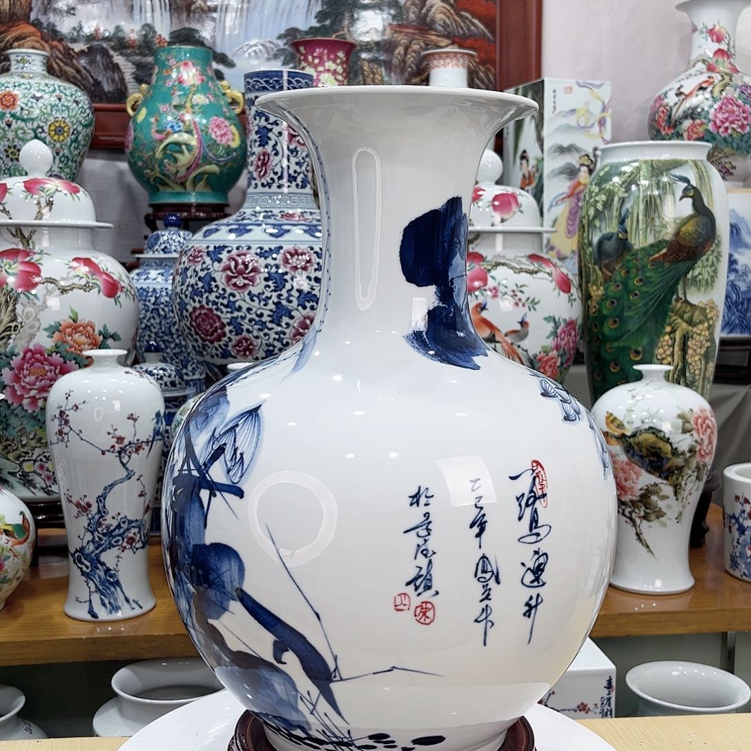 乏***翅摆件景德镇的陶瓷