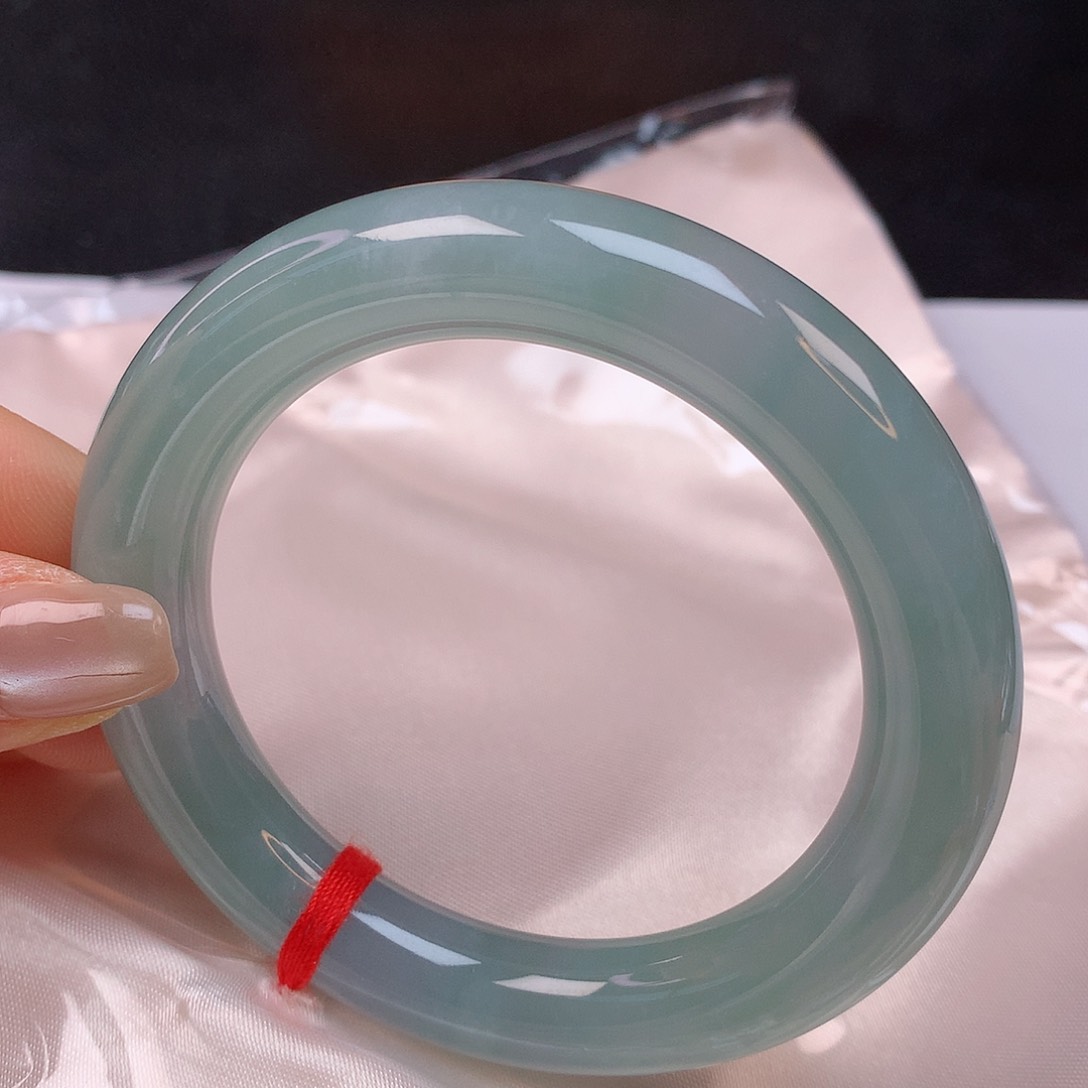 【闪购商品】翡翠手镯未镶嵌53+圆条手镯