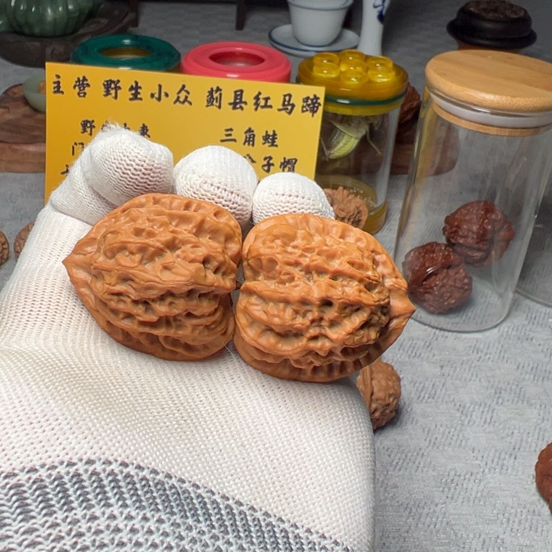 文玩核桃吊坠佛肚35