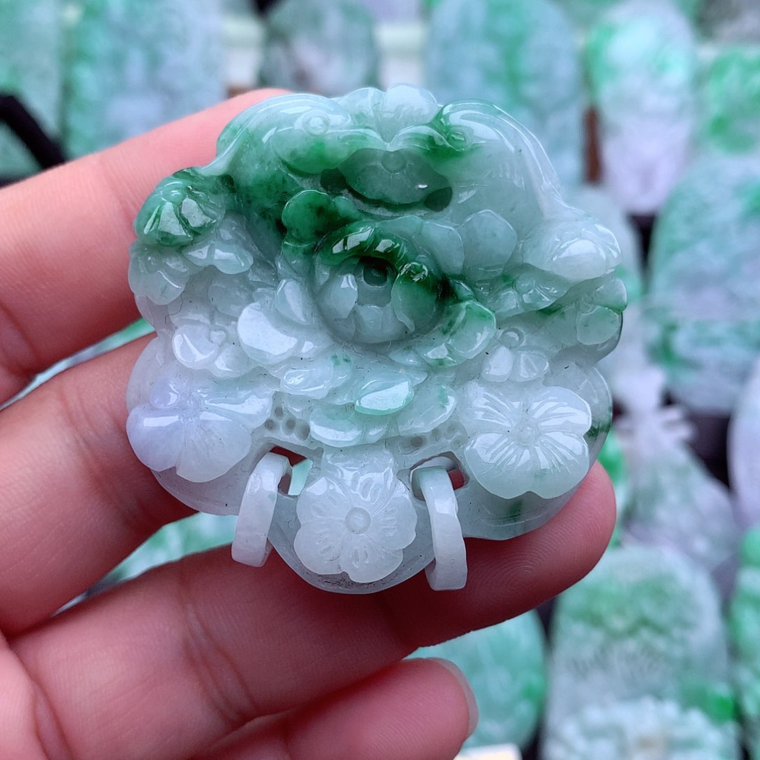 翡翠吊坠(不含链)未镶嵌