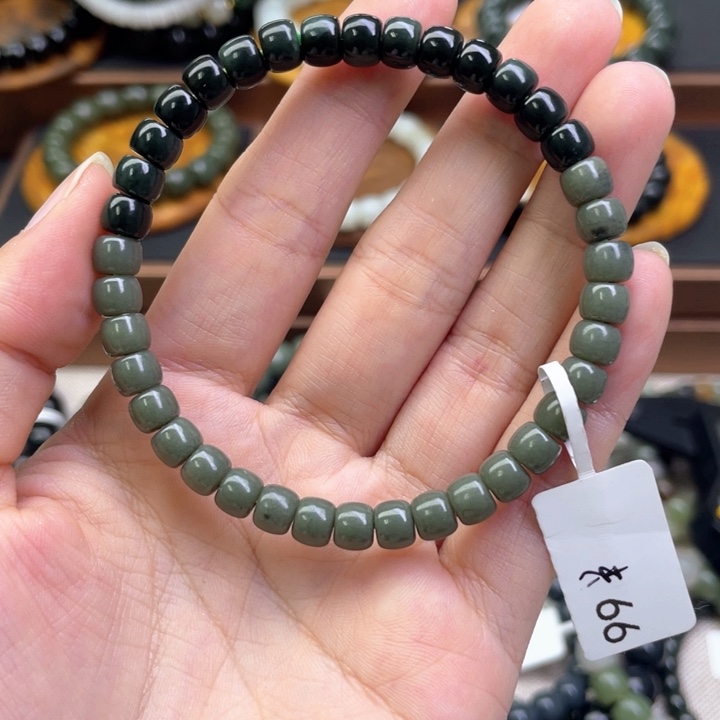 未镶嵌手链和田玉